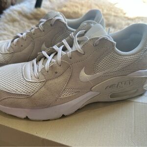 Nike Air Max Women's Sneakers - Light Gray